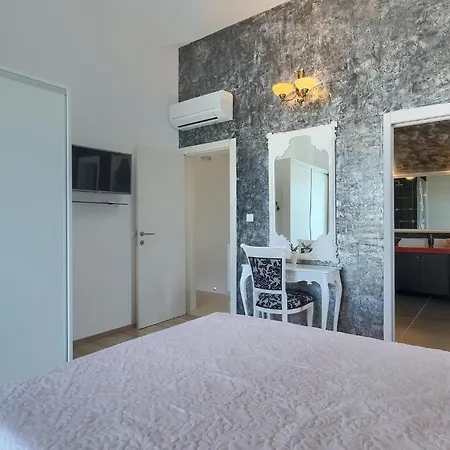 Libera Holiday home Pula